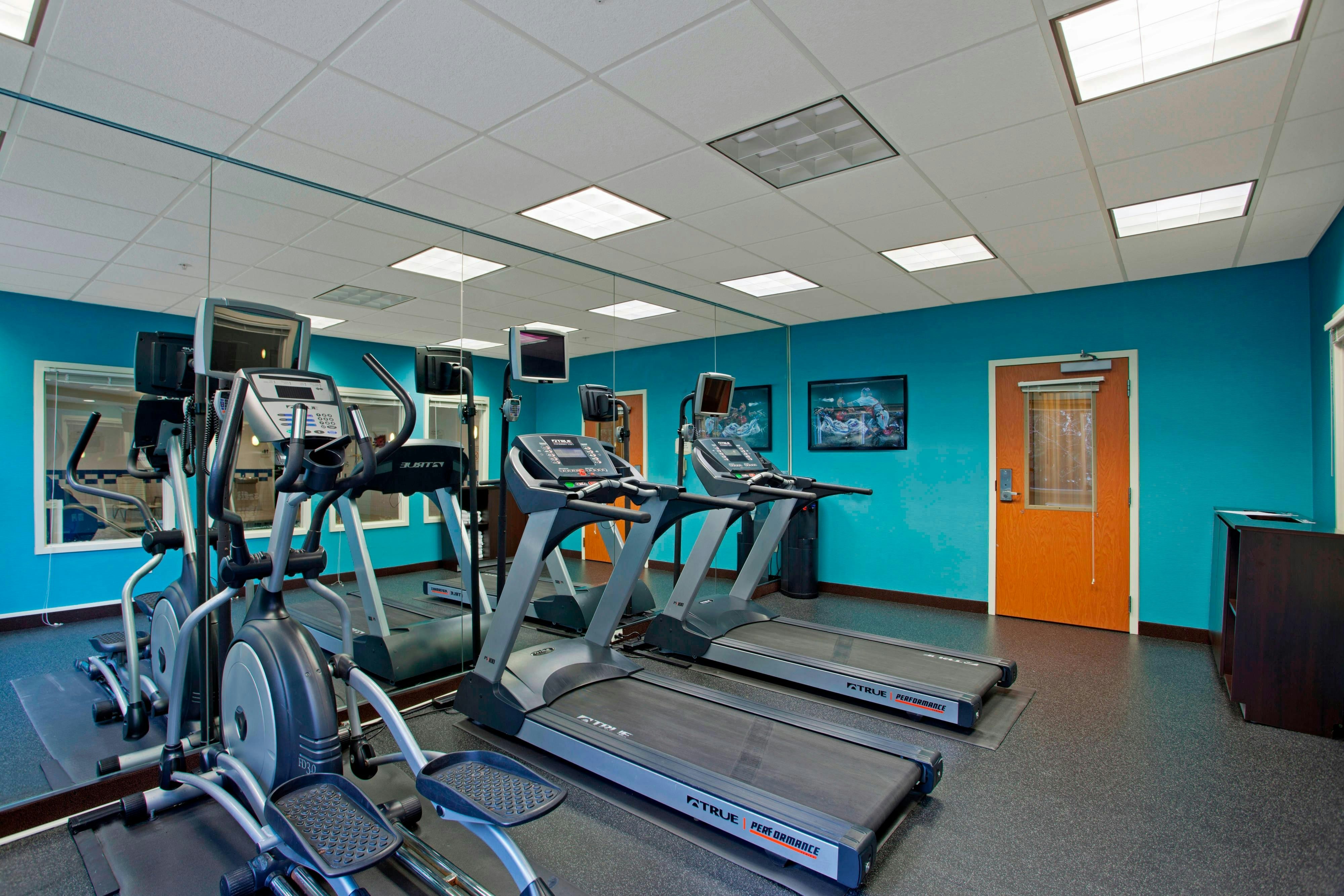 Fairfield Inn & Suites Detroit Metro Airport Romulus 12/22