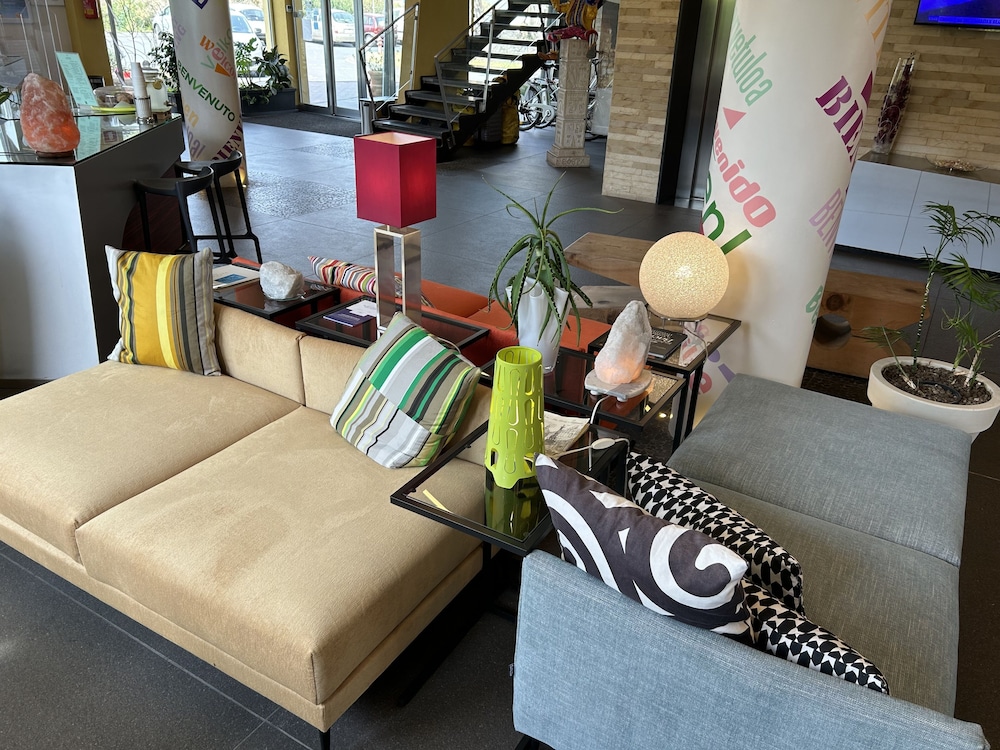 Ibis Styles Catania Acireale 54/75