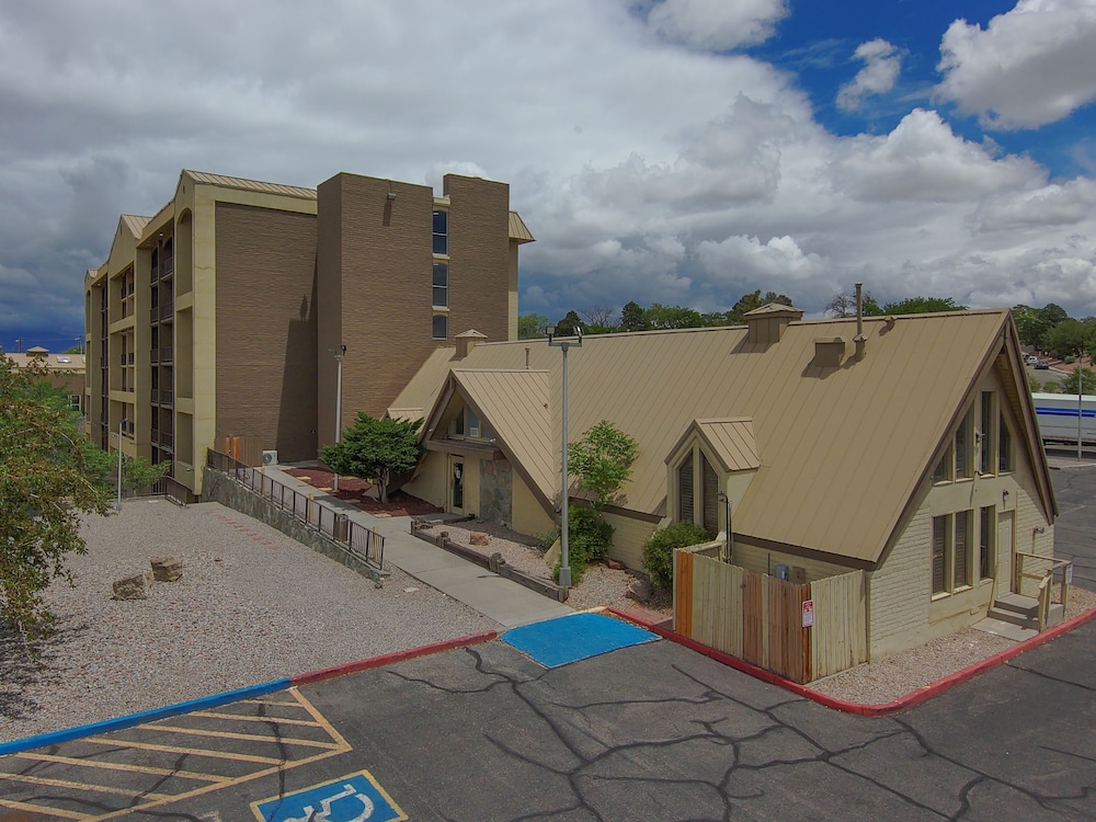 Hotel 505 41/49