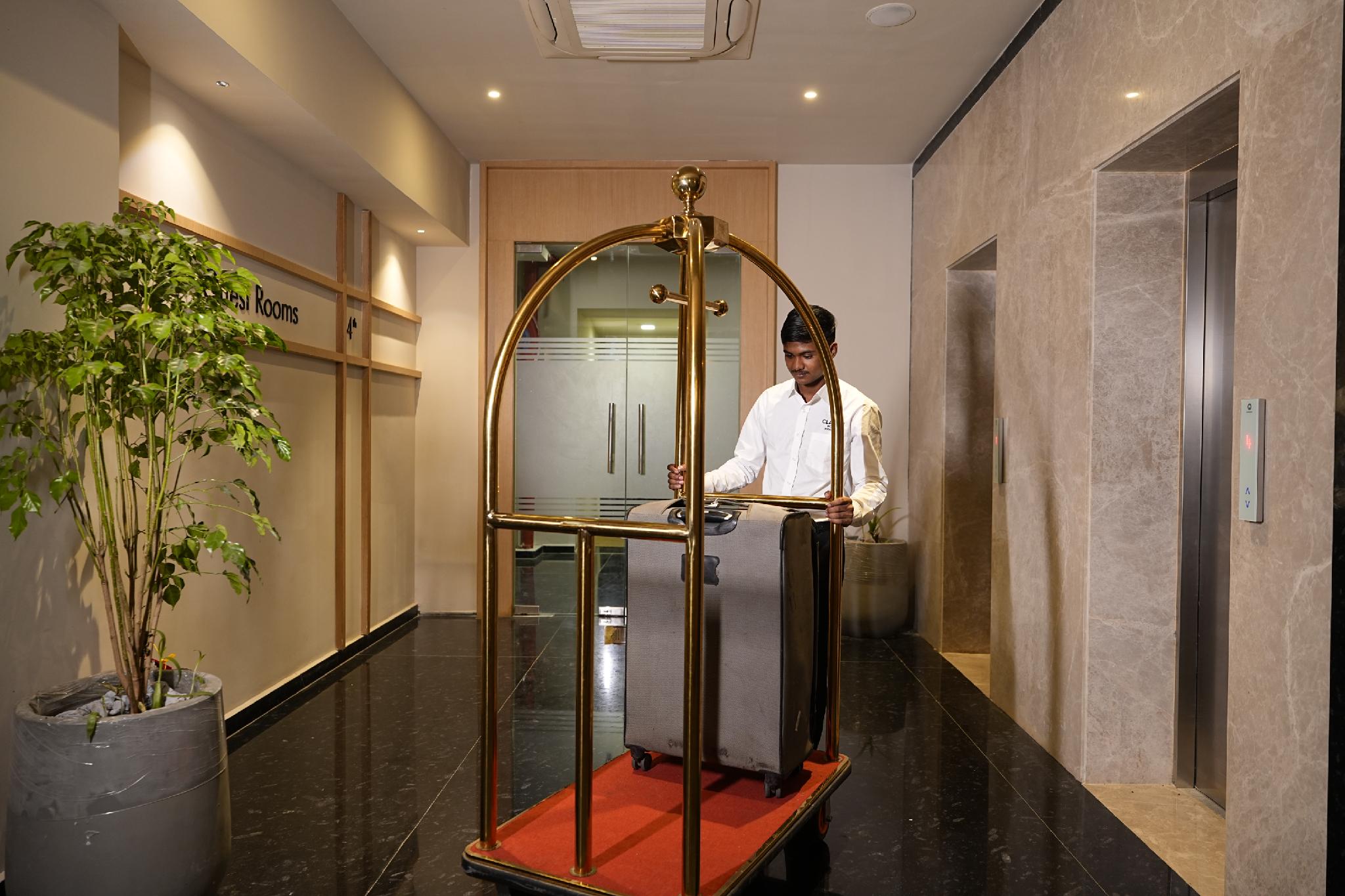 Clarion Hotel Hyderabad 11/36