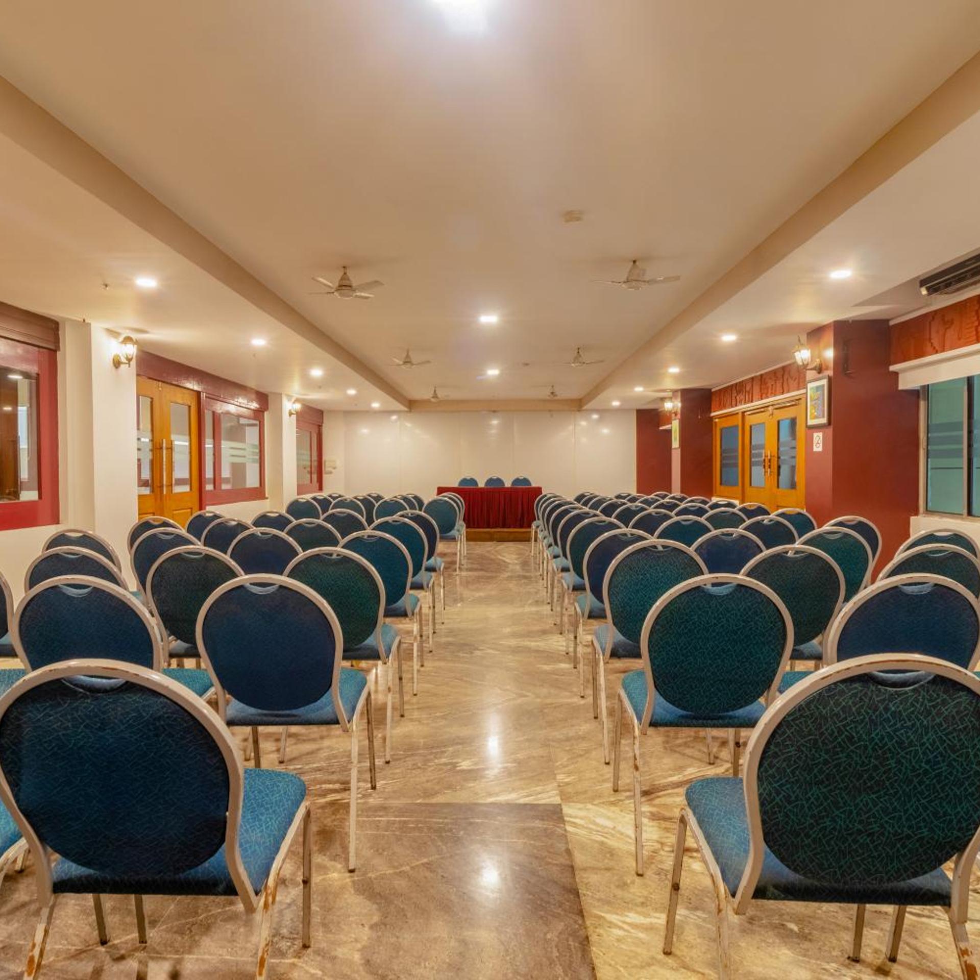 Zip By Spree Hotels Mangala Towers 44/48