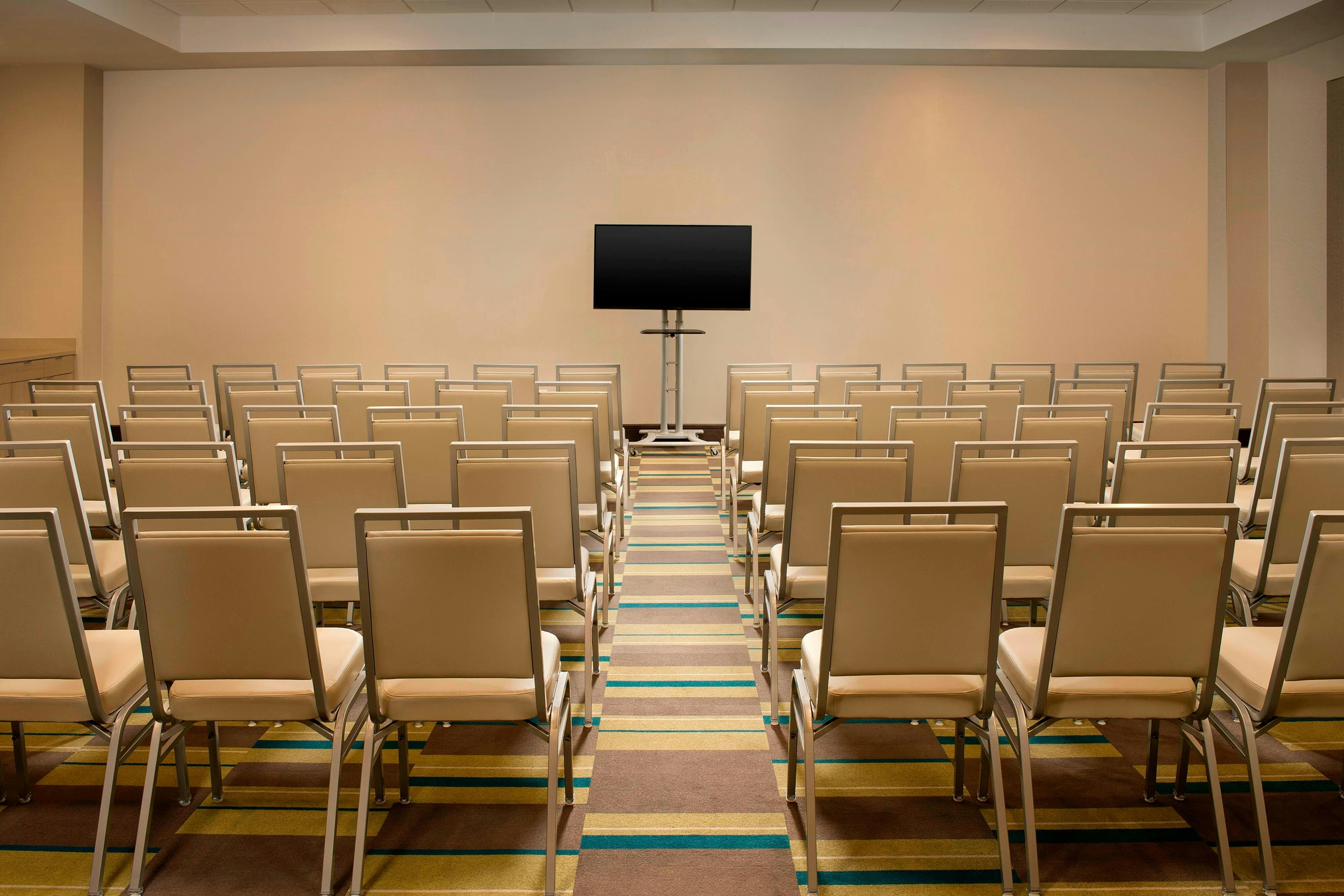 Four Points by Sheraton Jacksonville Beachfront 12/17