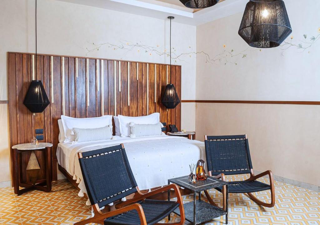 جناح كلاسيكي بسرير كينج، Adoro Hotel Boutique 2/4