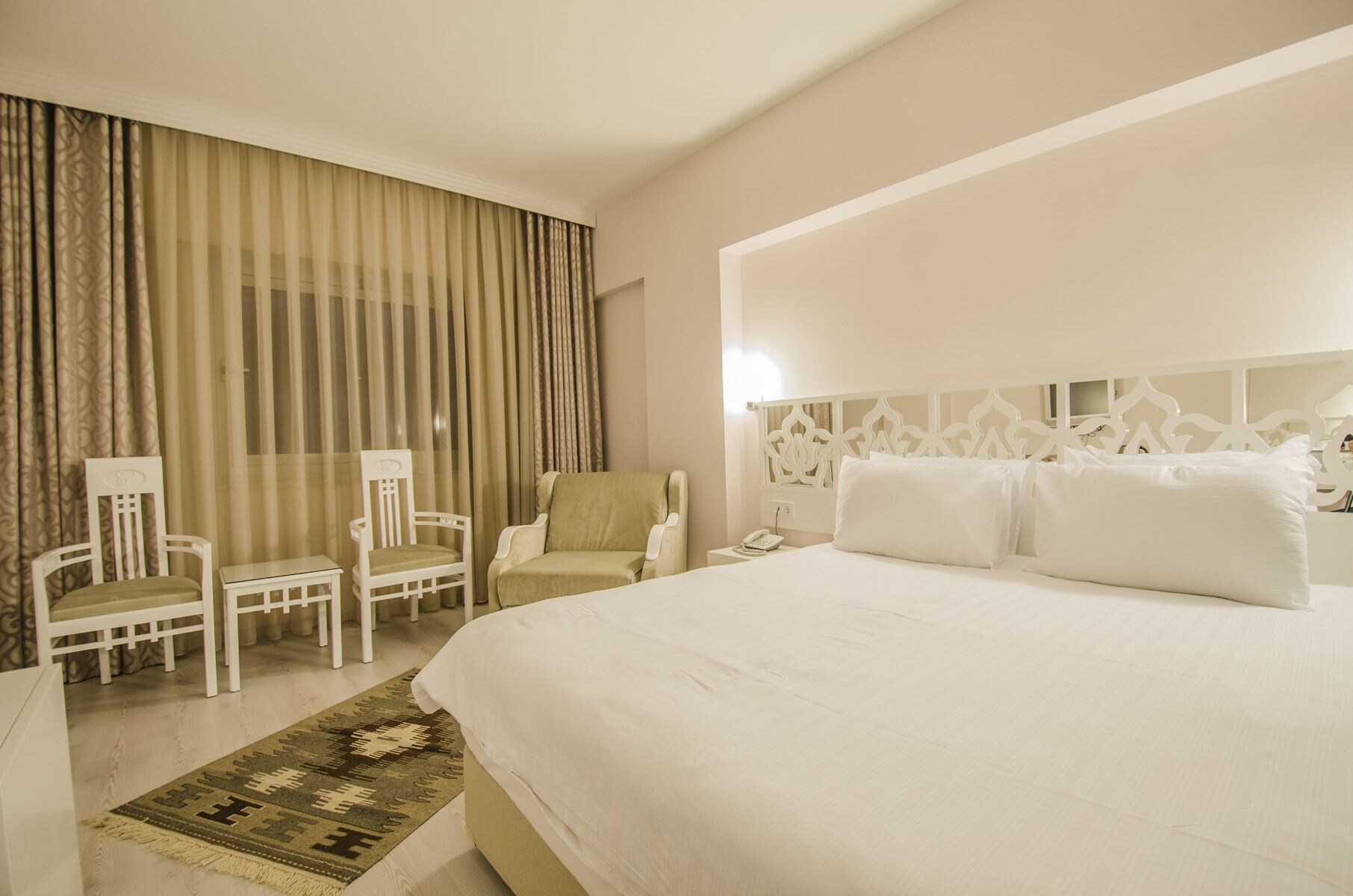 STANDARD, DOUBLE BED
