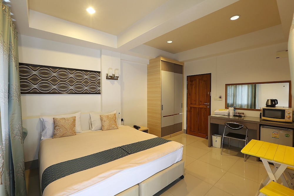 V Place Residence 14/50