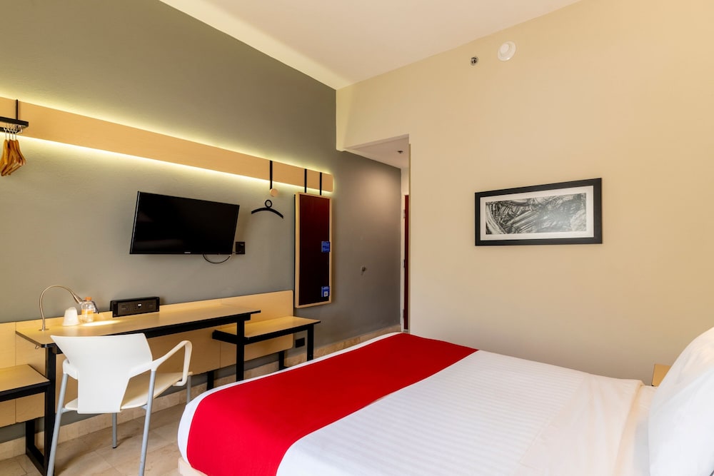 غرفة بسرير كوين، City Express by Marriott Cancun 7/10
