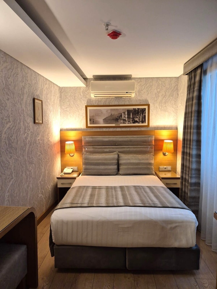 ECONOMY, DOUBLE BED