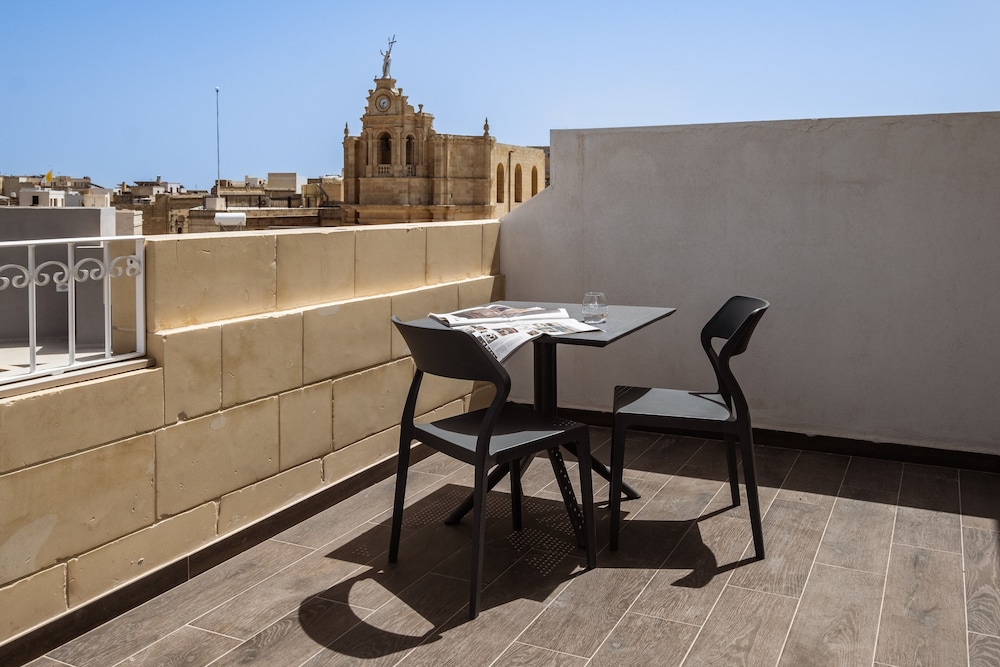 The Segond hotel 28/50
