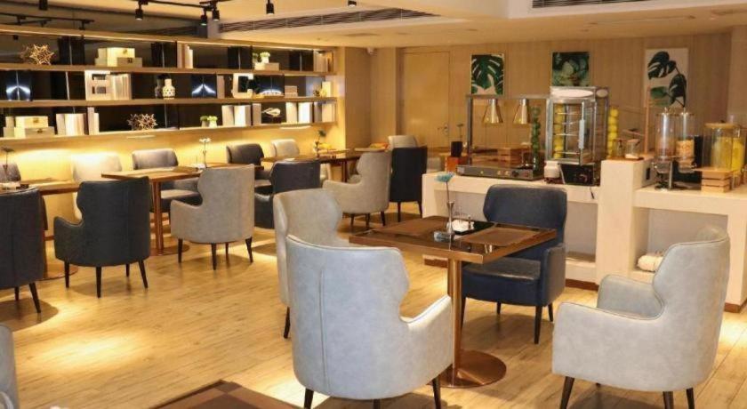 Echarm Hotel (Guiyang Xiaohe Binfen Square) 42/49
