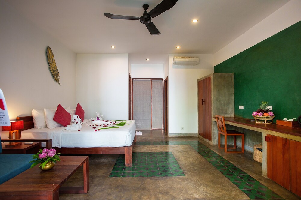 Sakaban Residence 23/50