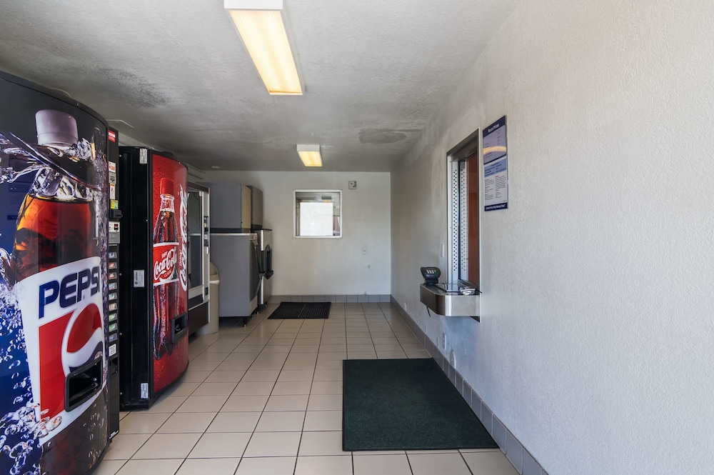 Motel6 Bellmead, TX - Waco 42/57