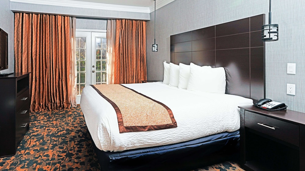 Best Western Brentwood 14/30