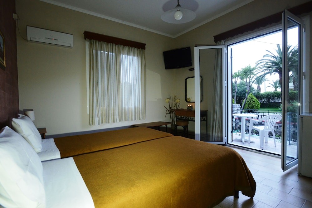 Argo Hotel 7/18