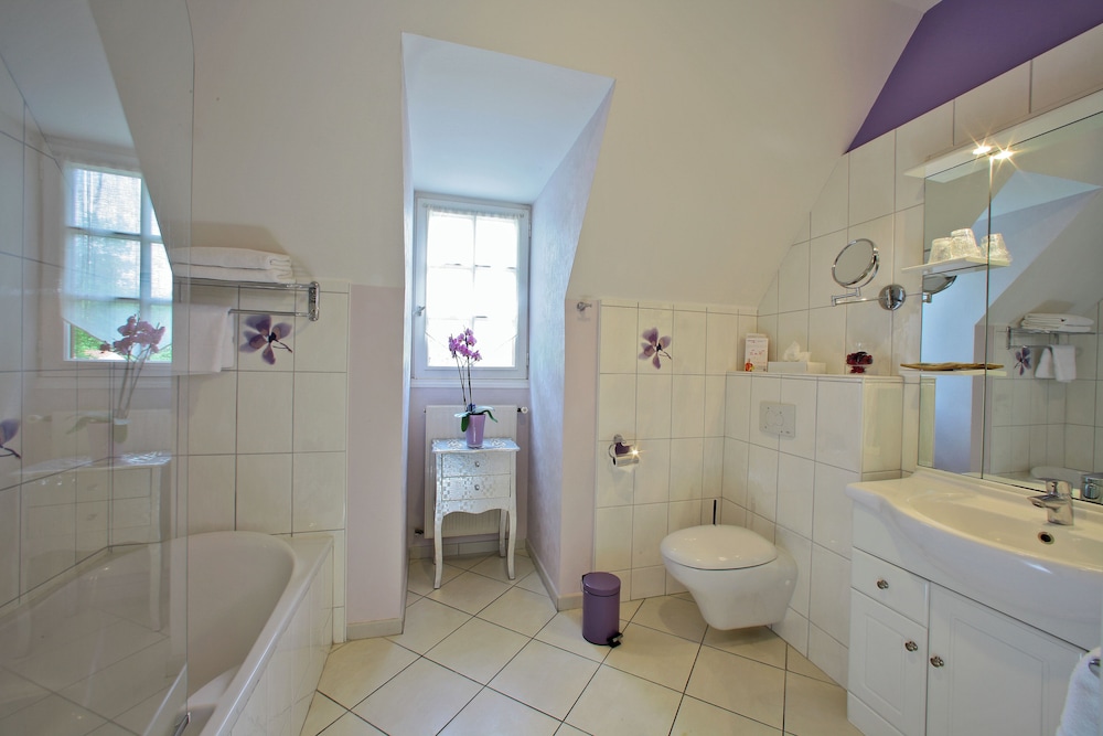 HOSTELLERIE DU CAUSSE 27/31