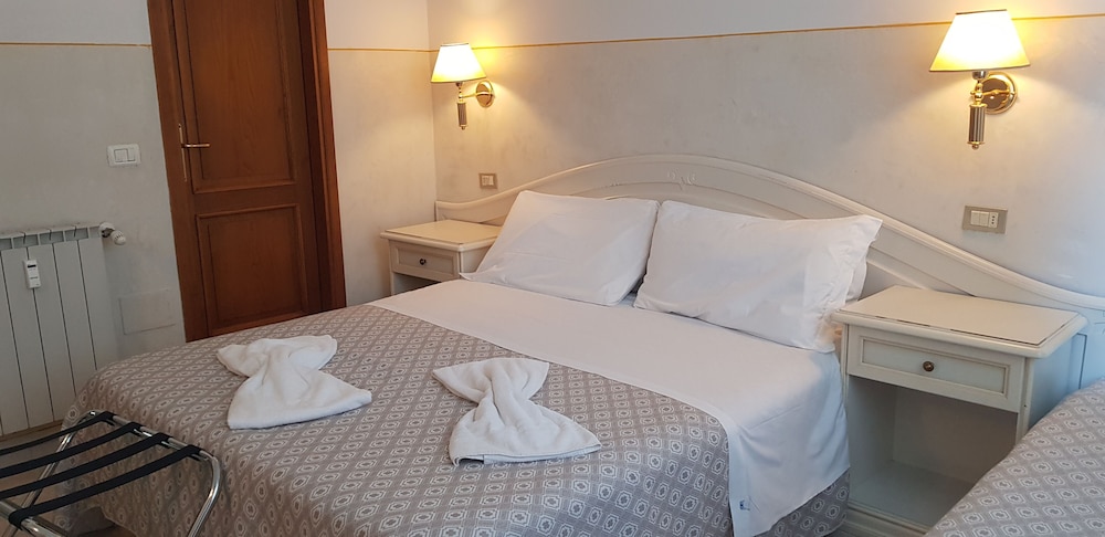 Hotel Duca D Aosta 8/29