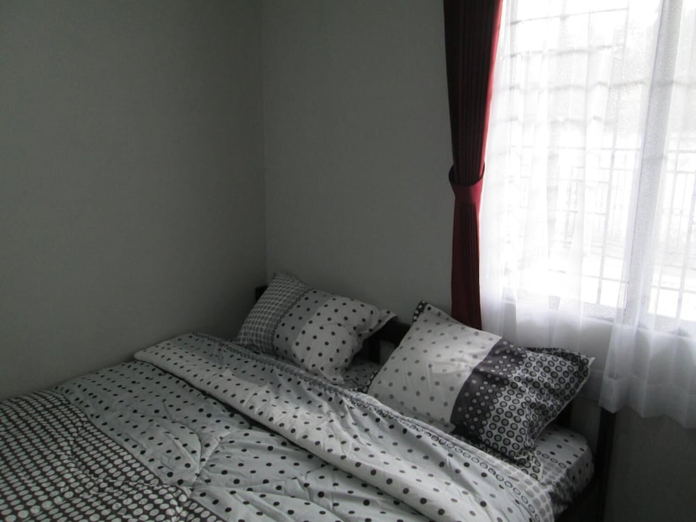Elenor Apos S Home 19/48