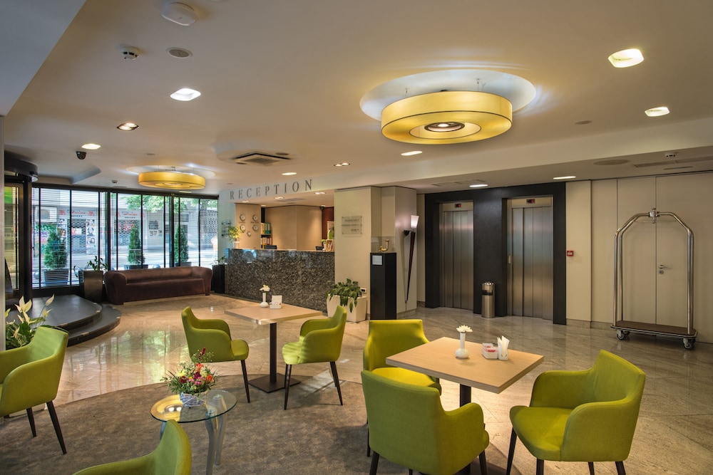Rosslyn Thracia Hotel Sofia 54/64