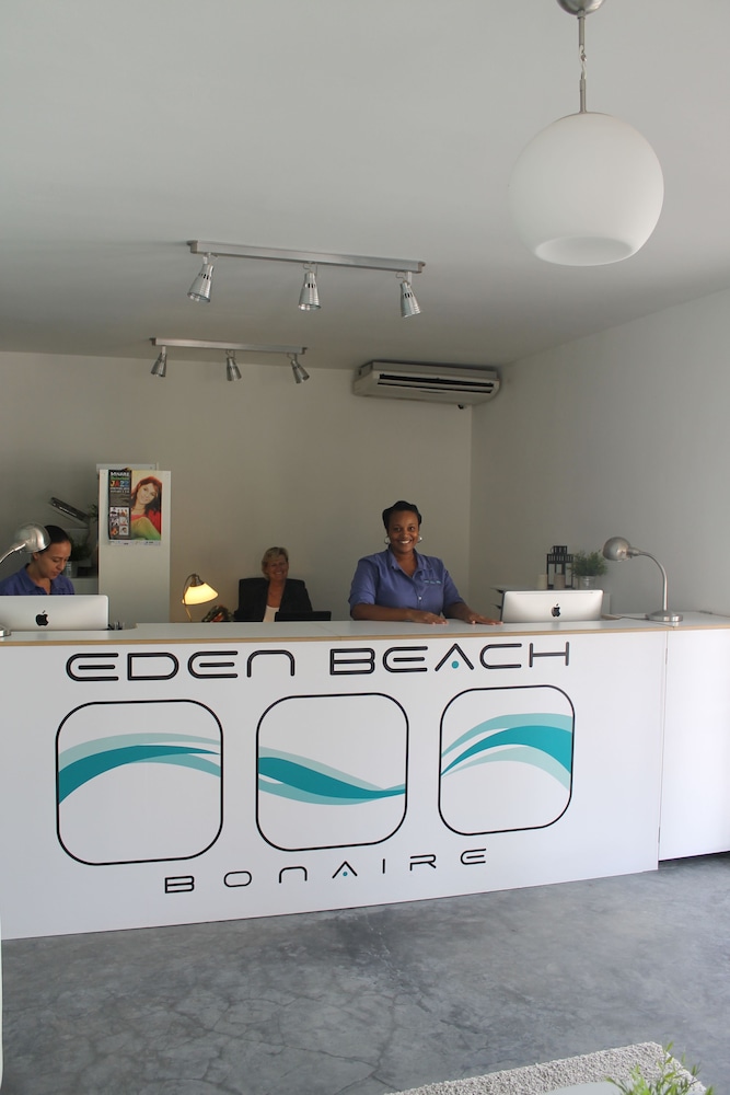 Eden Beach Resort 12/63