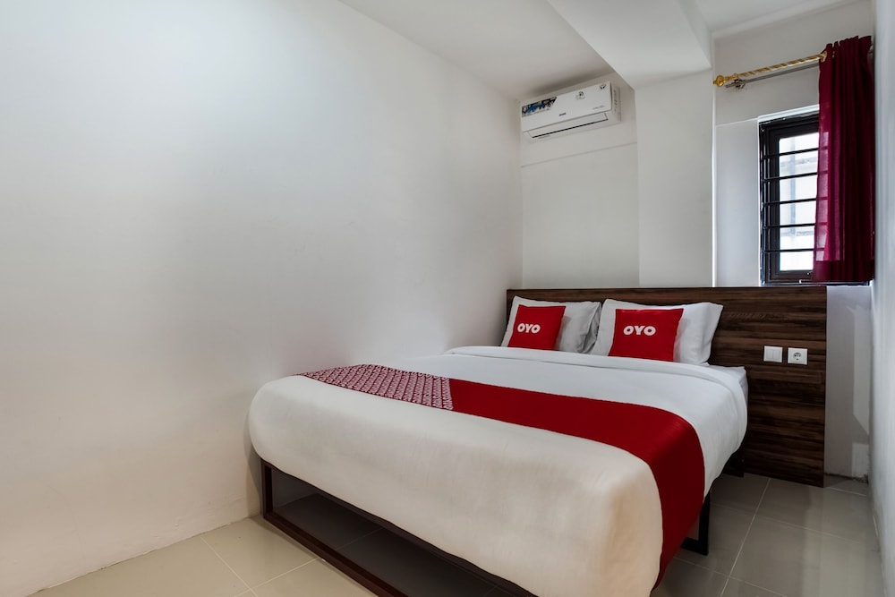 Super OYO Capital O 3463 Cimahi Guest House 6/16