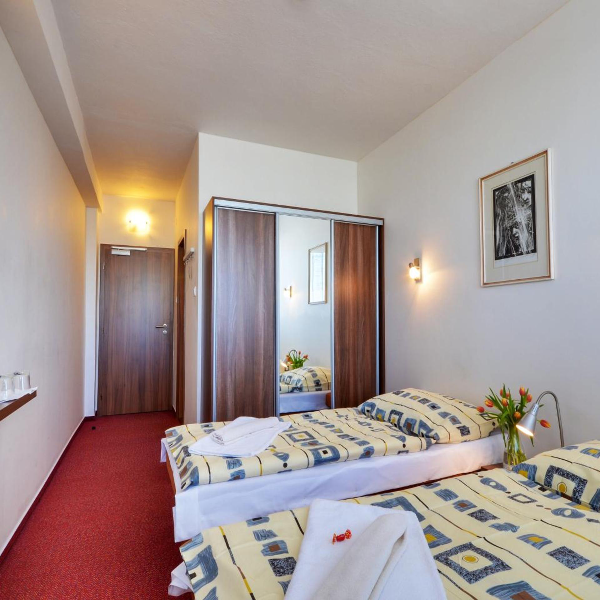 Klar Hotel 14/50