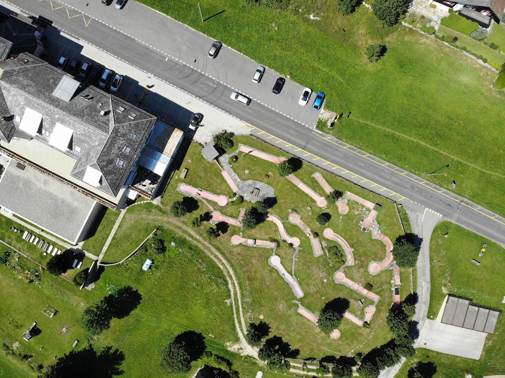 Grand Hotel des Rasses 26/46