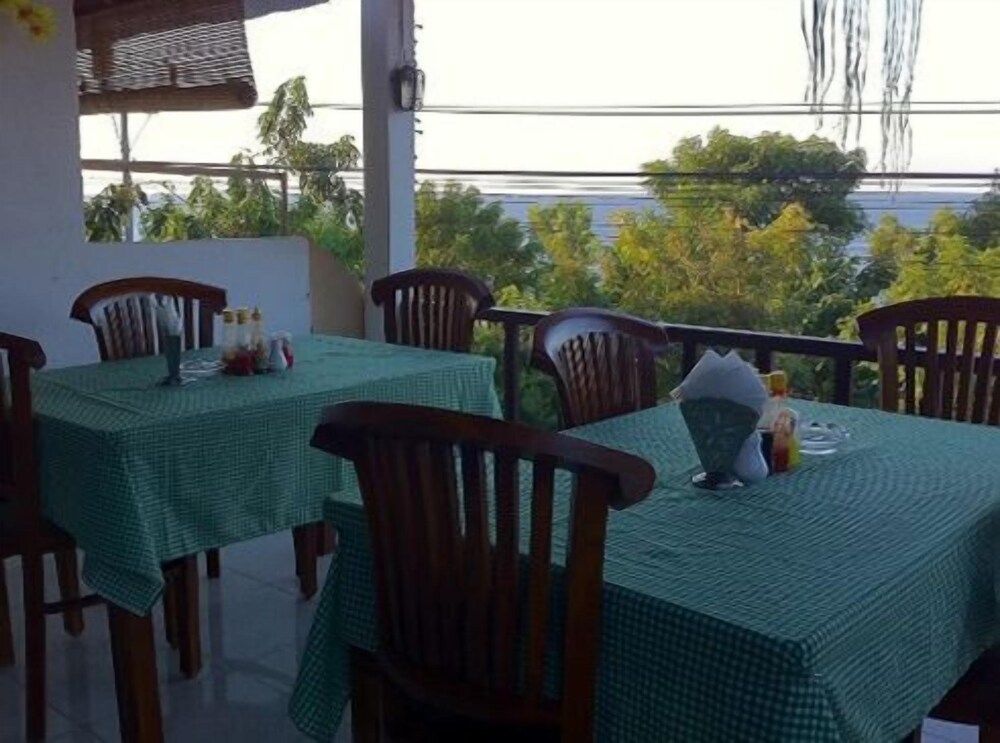 Titi Sedana Homestay 24/50