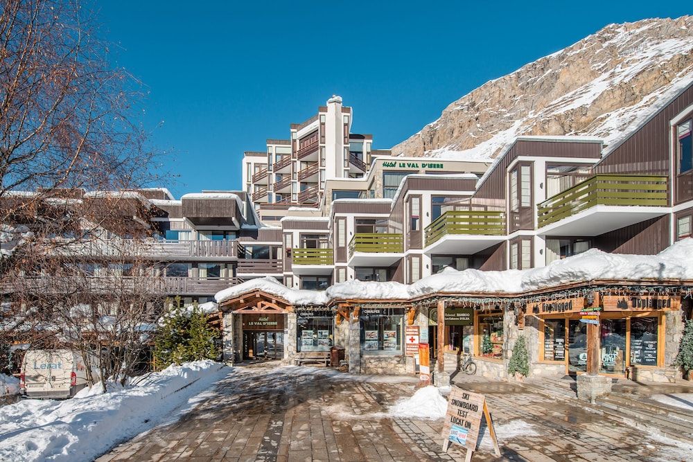 LE VAL D'ISERE 4/50