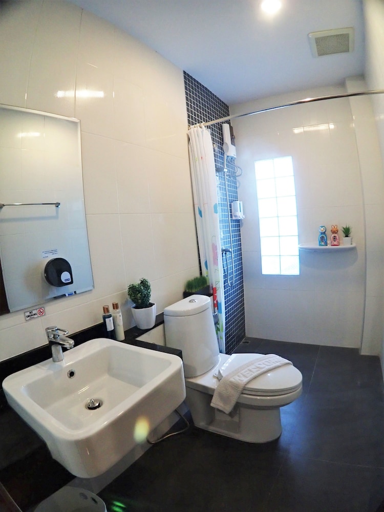 Pop-In Hostel Aonang 23/47