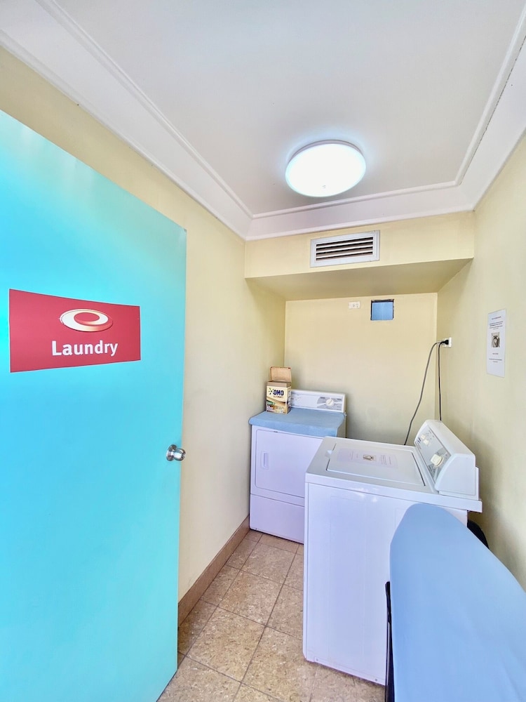 Econo Lodge Karratha 24/50