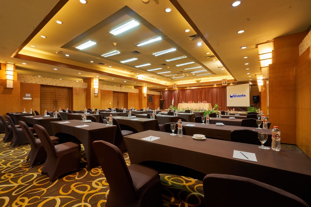 Bidakara Fancy Tunjungan Surabaya (ex Bisanta Bidakara Hotel) 15/16