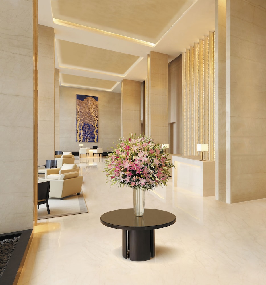 Trident Hyderabad 46/54
