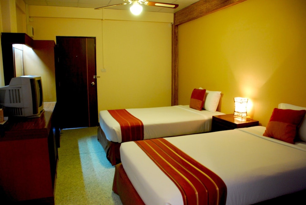 Dma Hotel 14/32