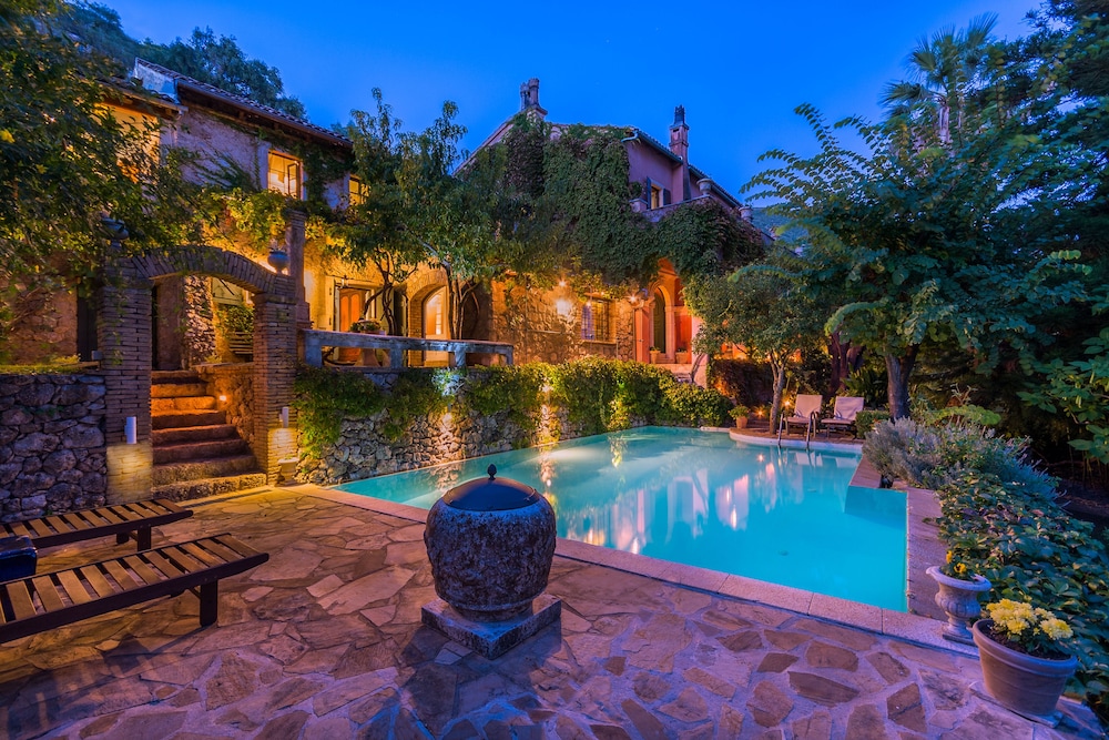 Villa Domenicale 8/28