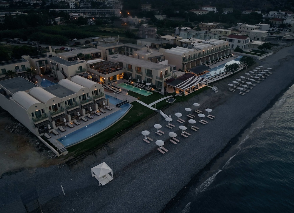 GRAND BAY BEACH RESORT KOLYMBARI 6/72