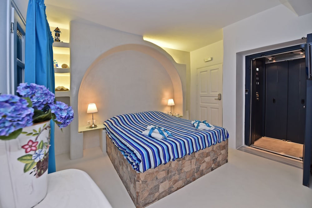 Tinos Aqua Palazzo 57/71