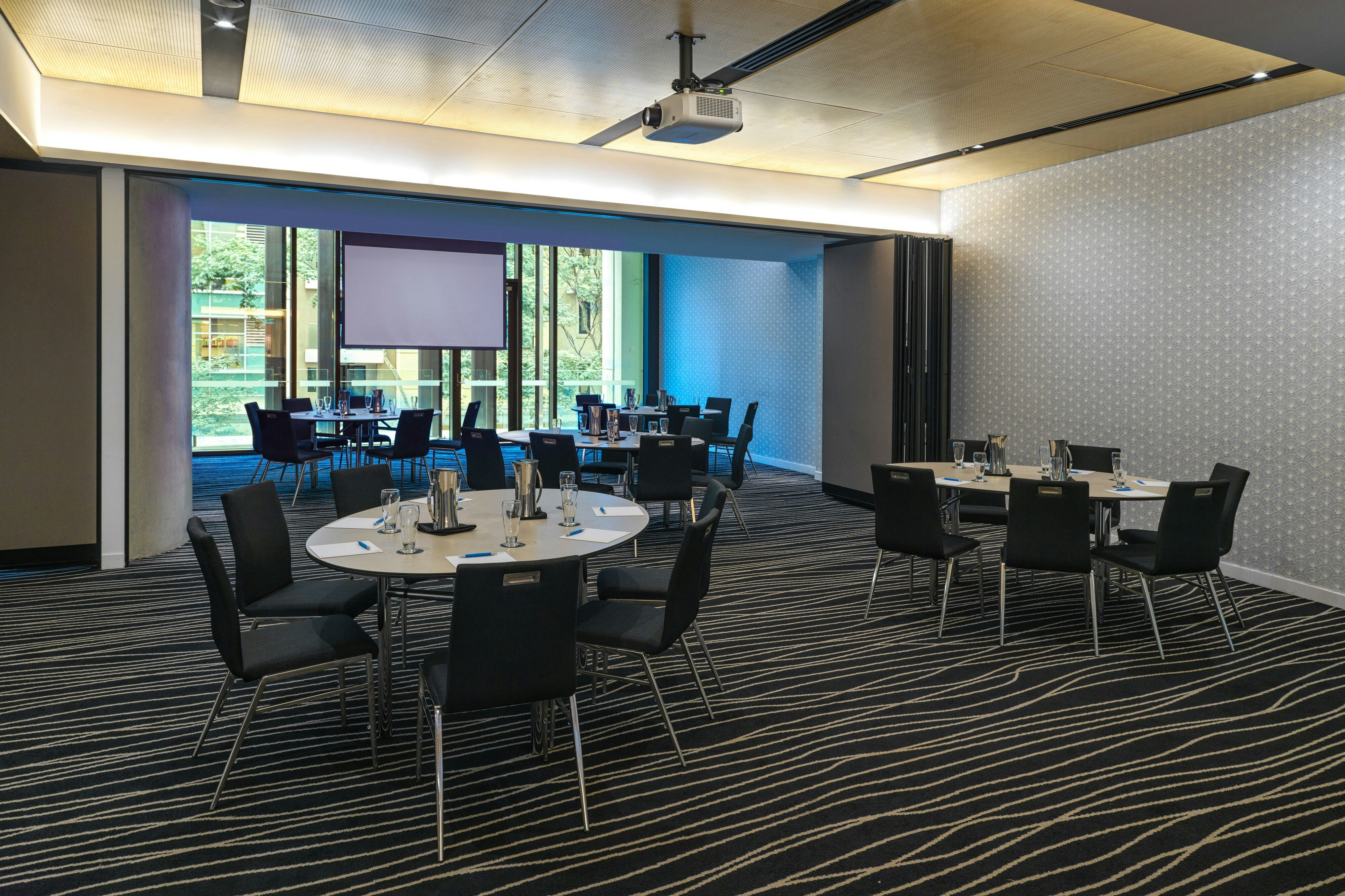 Four Points By Sheraton 36/42