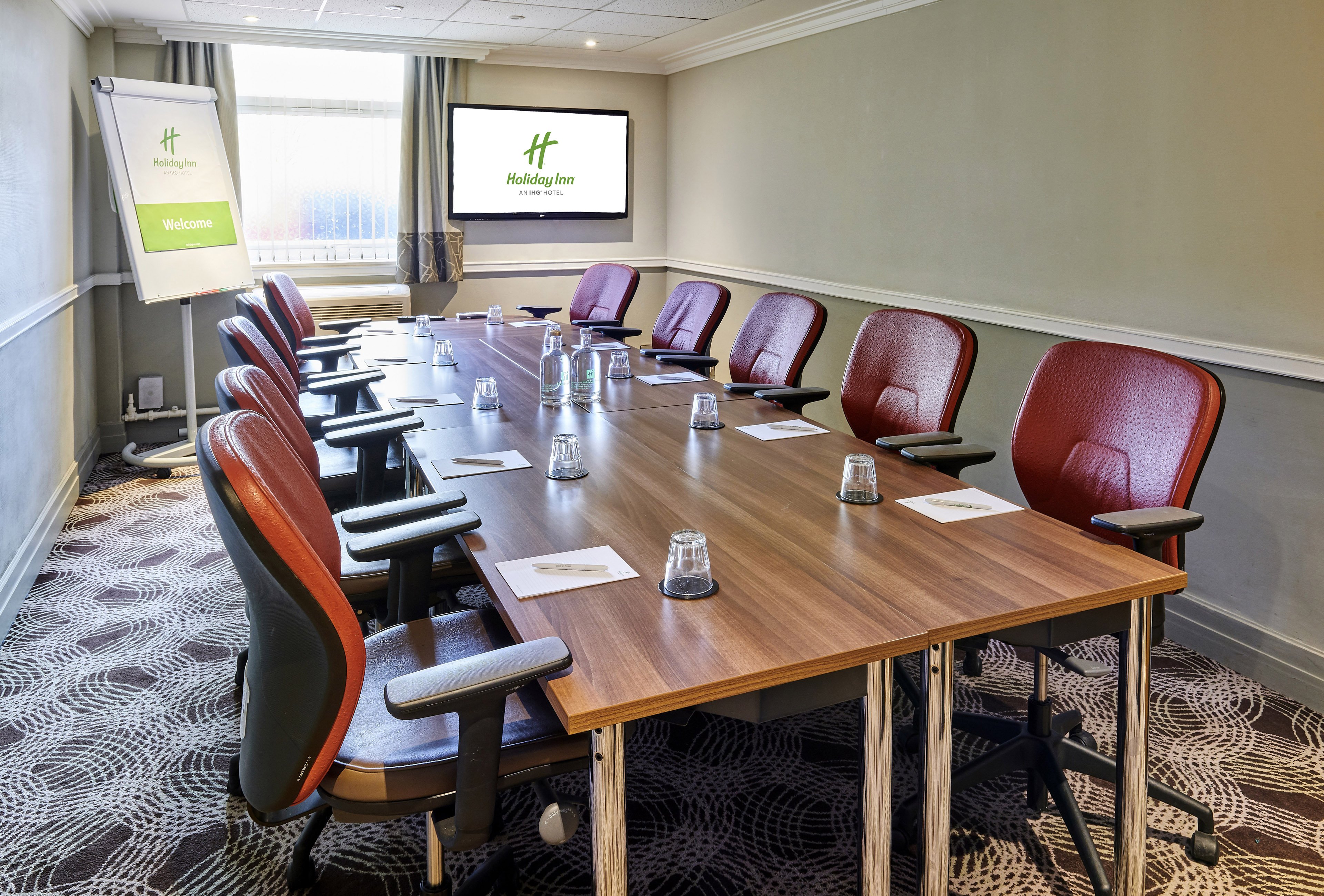 Holiday Inn Leeds Garforth 47/49