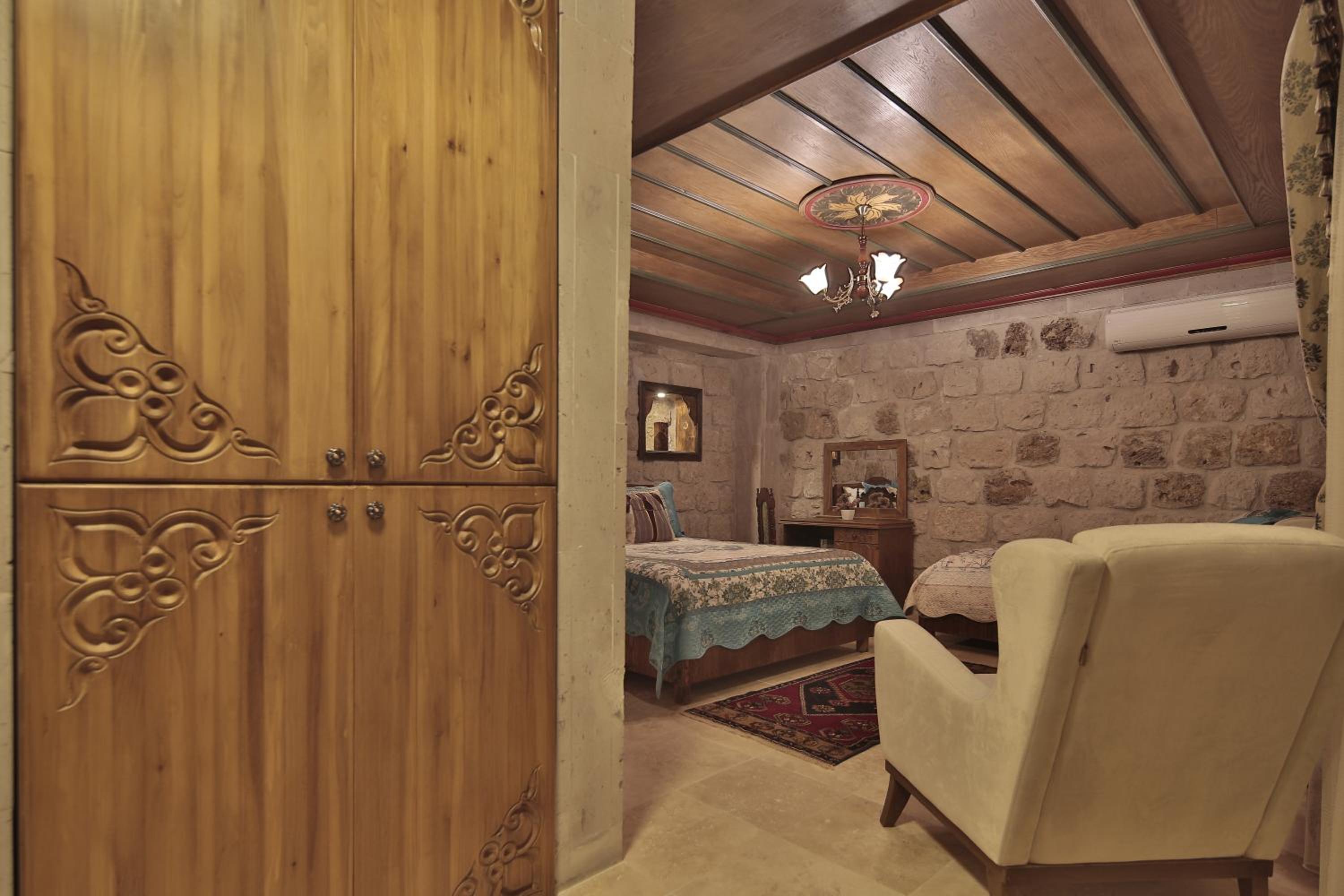 Guzide Cave Hotel 74/100