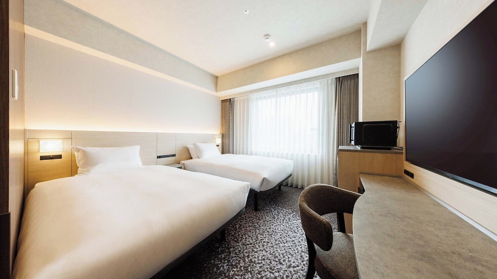 RESIDENTIAL, STYLE, TWIN BEDS