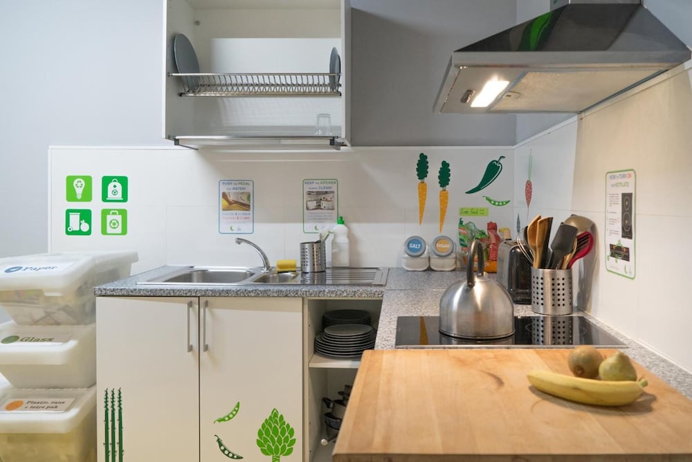 Sleep Green Certified Eco Youth Hostel 37/50