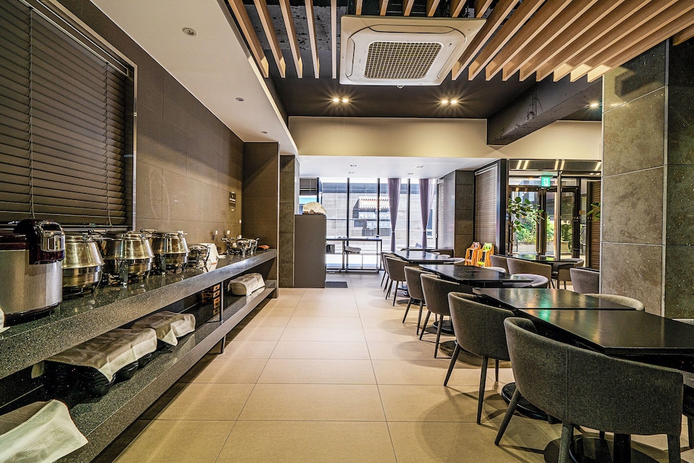 Rivertain Hotel Gyeongju 44/59