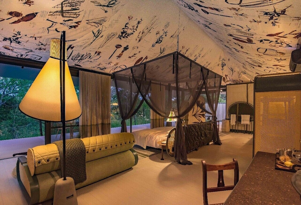 Thornybush Saseka Tented Camp 13/50