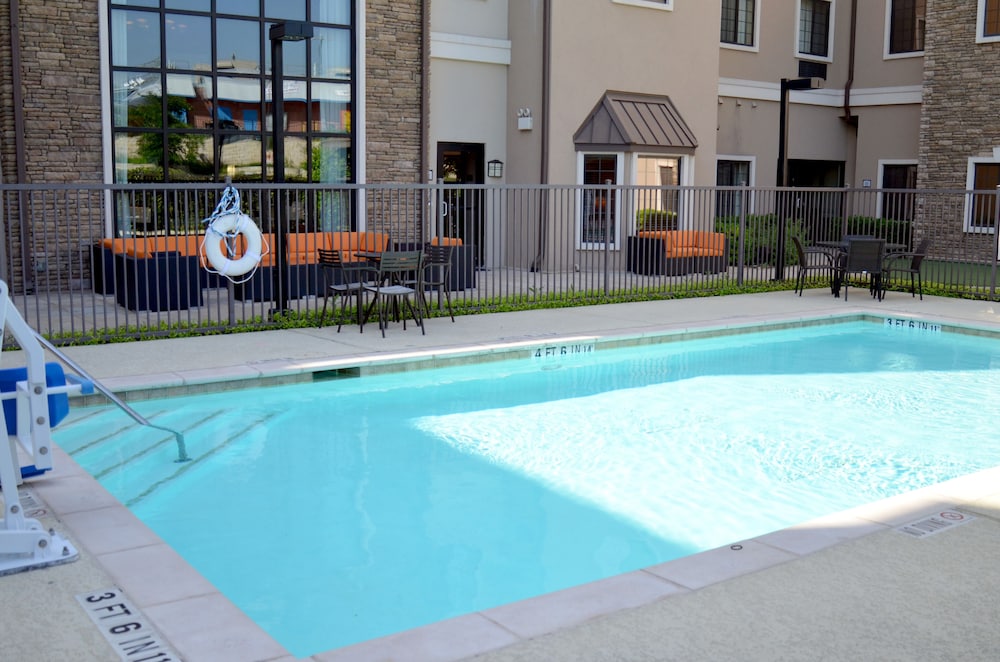 Staybridge Suites San Antonio Sea World 29/66