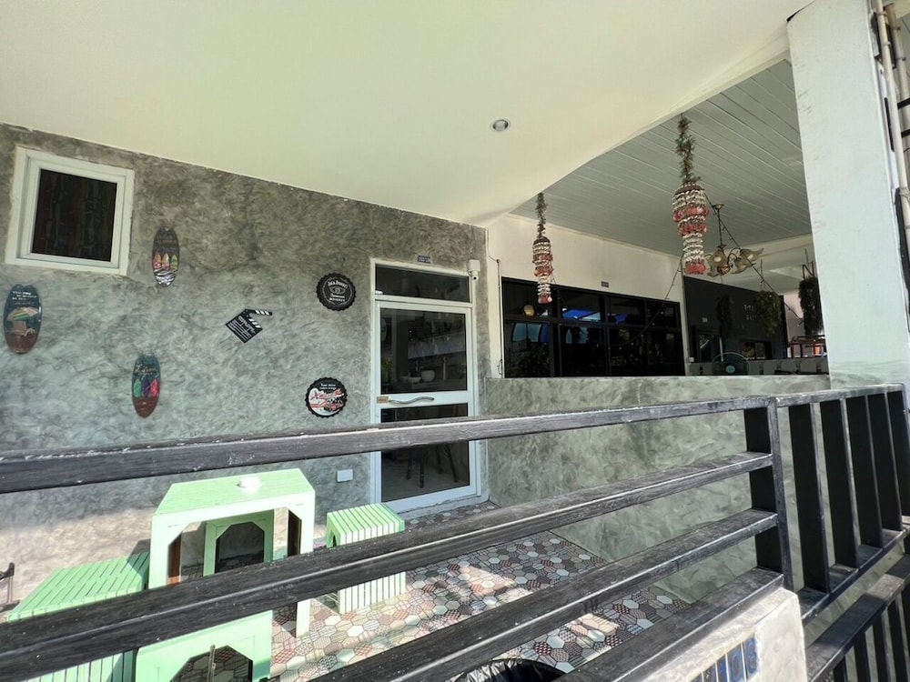 Baan Bua Talay 3/65