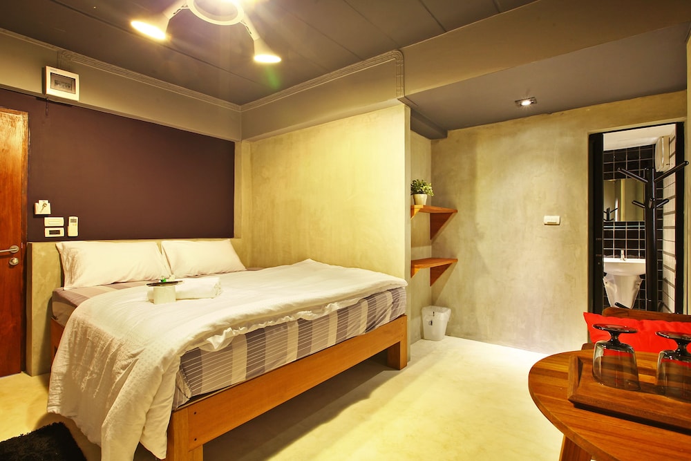 Chic Chiangkhan Hotel 20/28