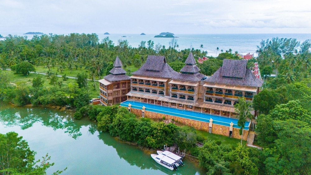 Santhiya Koh Chang Resort 11/75