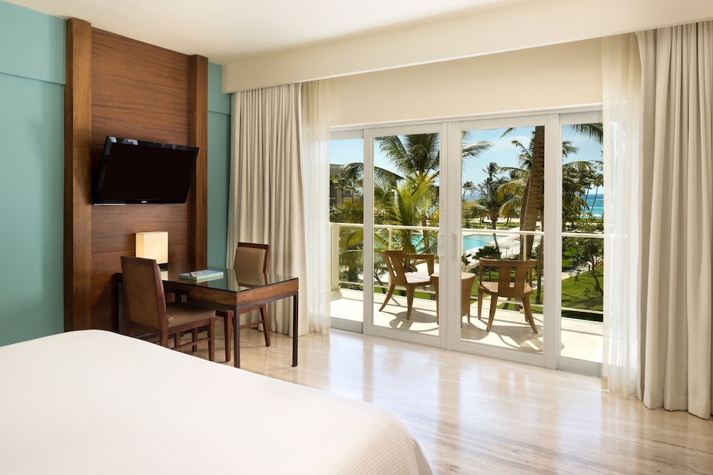 The Westin Puntacana Resort And Club 24/76