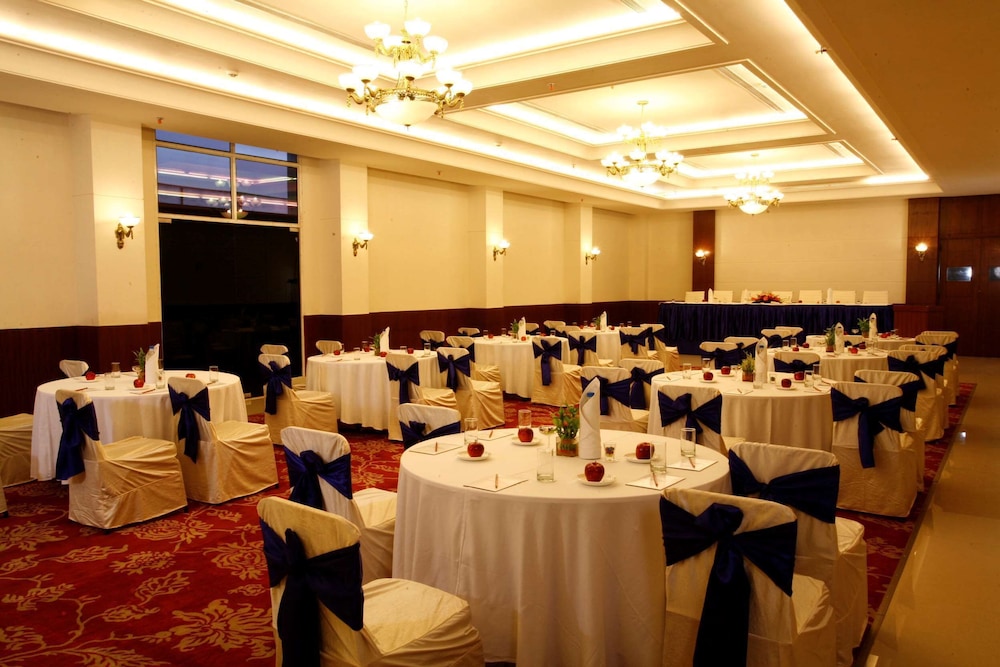 AMBROSIA SAROVAR PORTICO 39/50