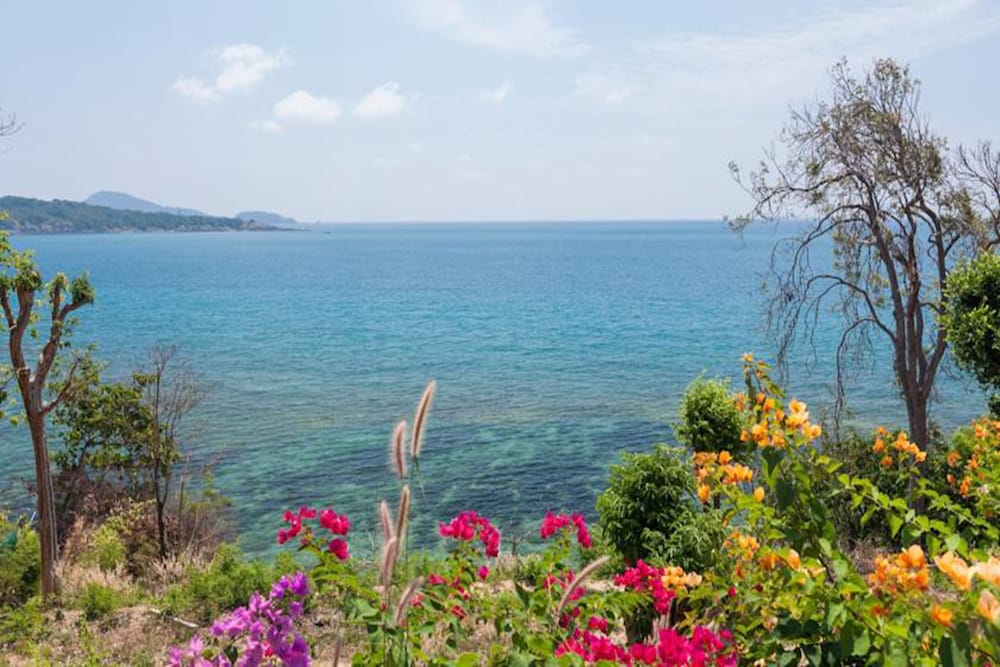 Baan Khunying Villa Secluded Phuket Beachfront 28/40
