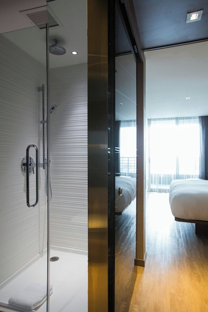 Room, King Bed